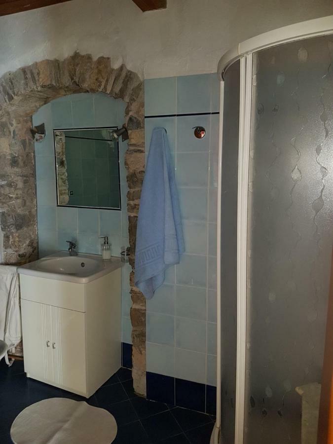 Piccolo Rifugio Nel Verde Chiusavecchia Dış mekan fotoğraf